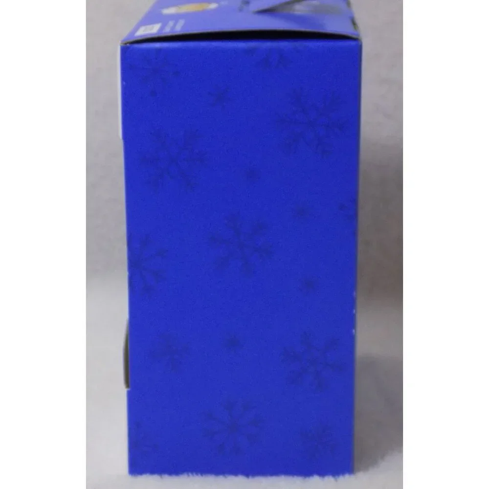 Funko POP! Rick and Morty - RICK & SNOWBALL Hallmark Christmas Ornament (Gold) - Picture 4 of 8